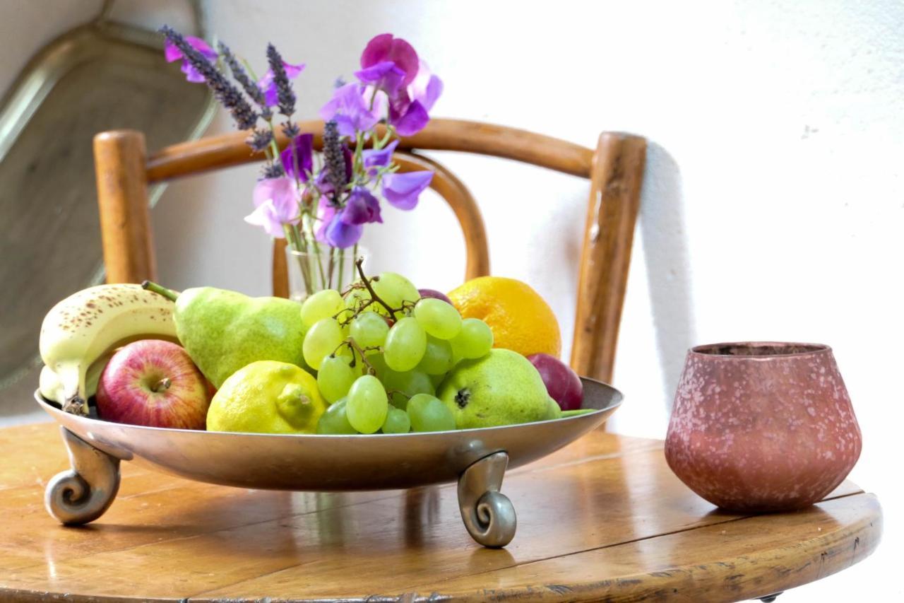 Bed and Breakfast La Belle Ame Saint-Priest-des-Champs Екстер'єр фото